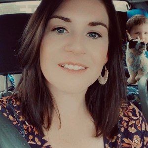 Meet your Posher, Elyse